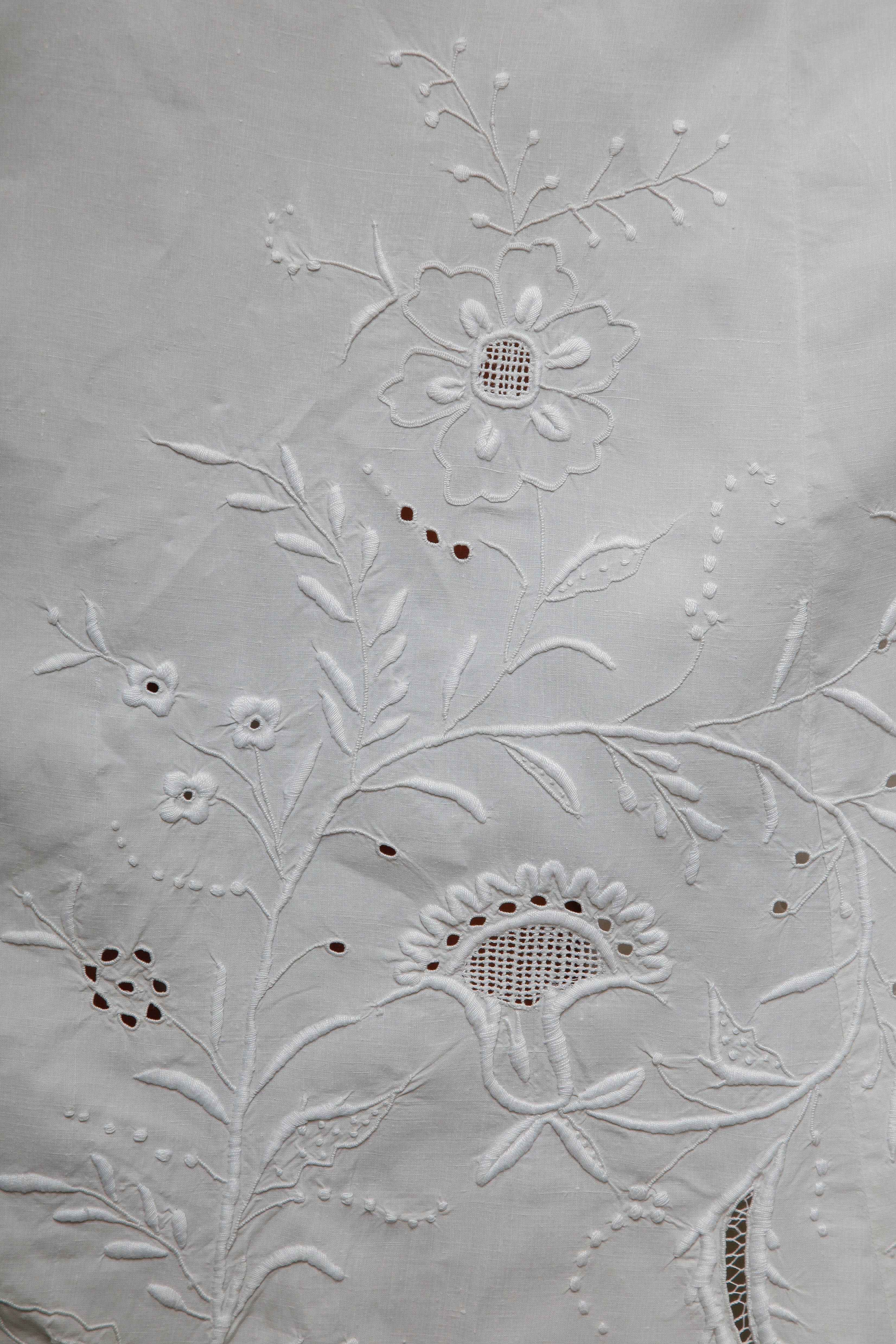 Antique Edwardian Linen Hand Embroidered Skirt