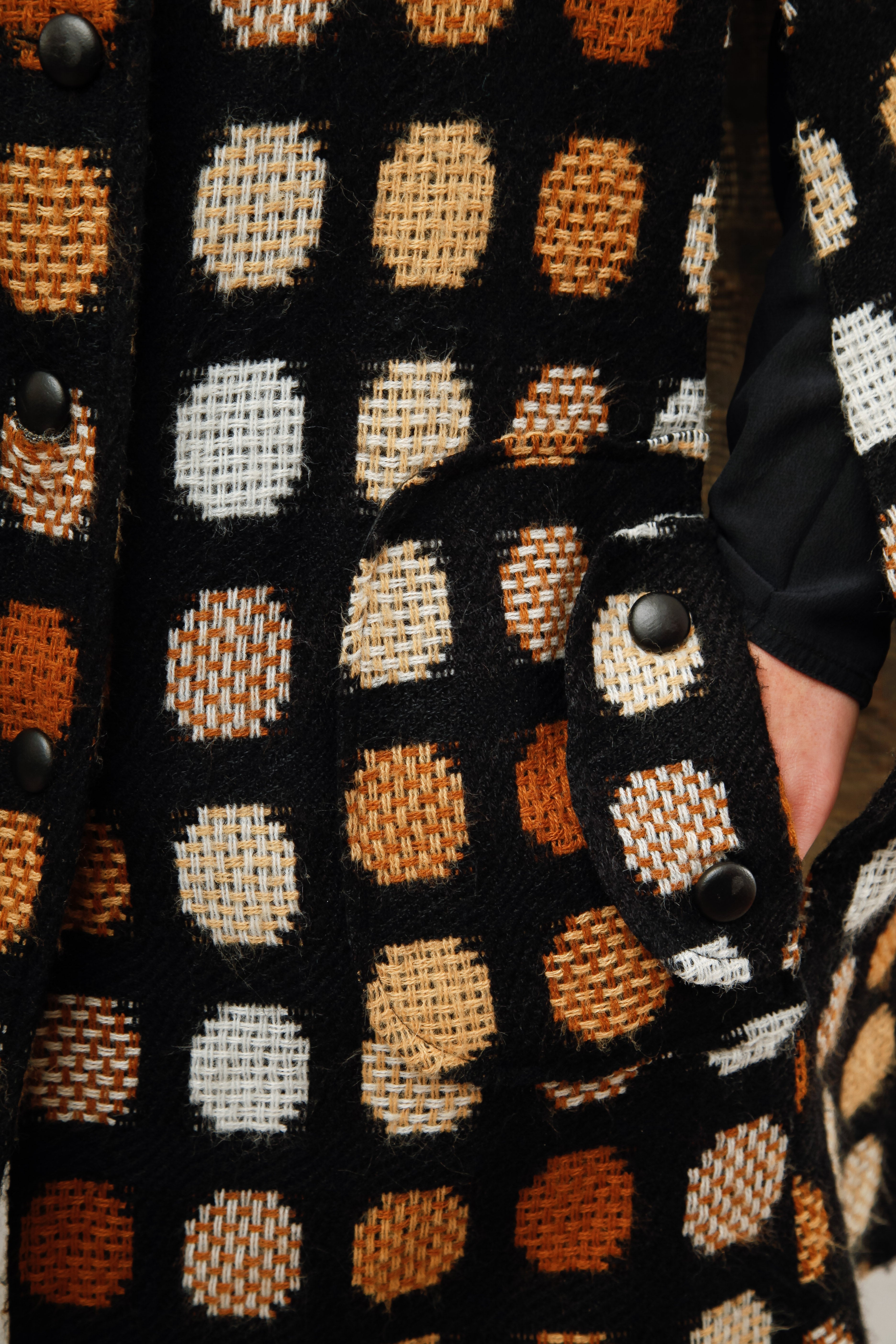 1960 Dotted Brown Cape