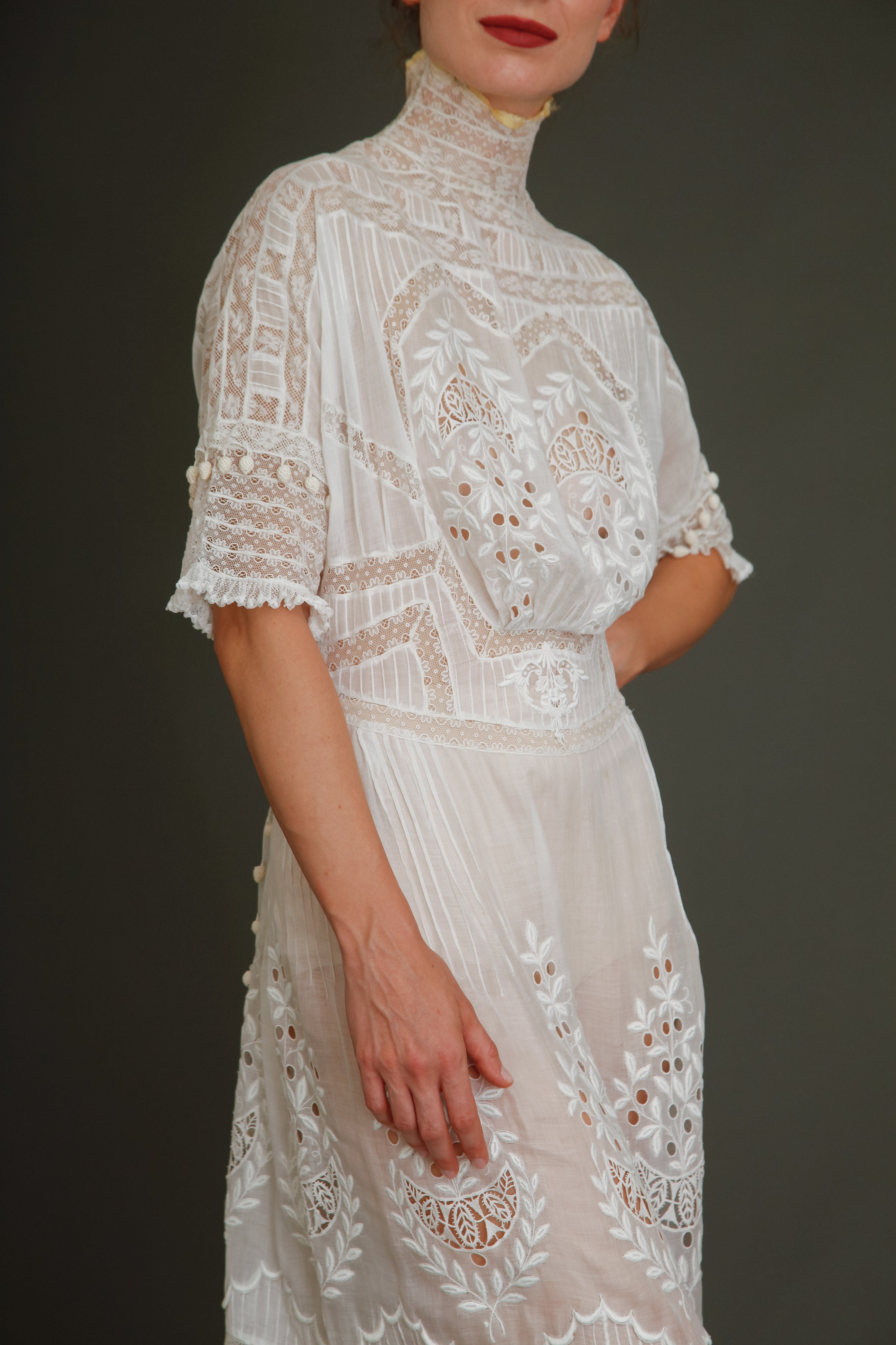 Stunning Edwardian Embroidered White Cotton Muslin Dress