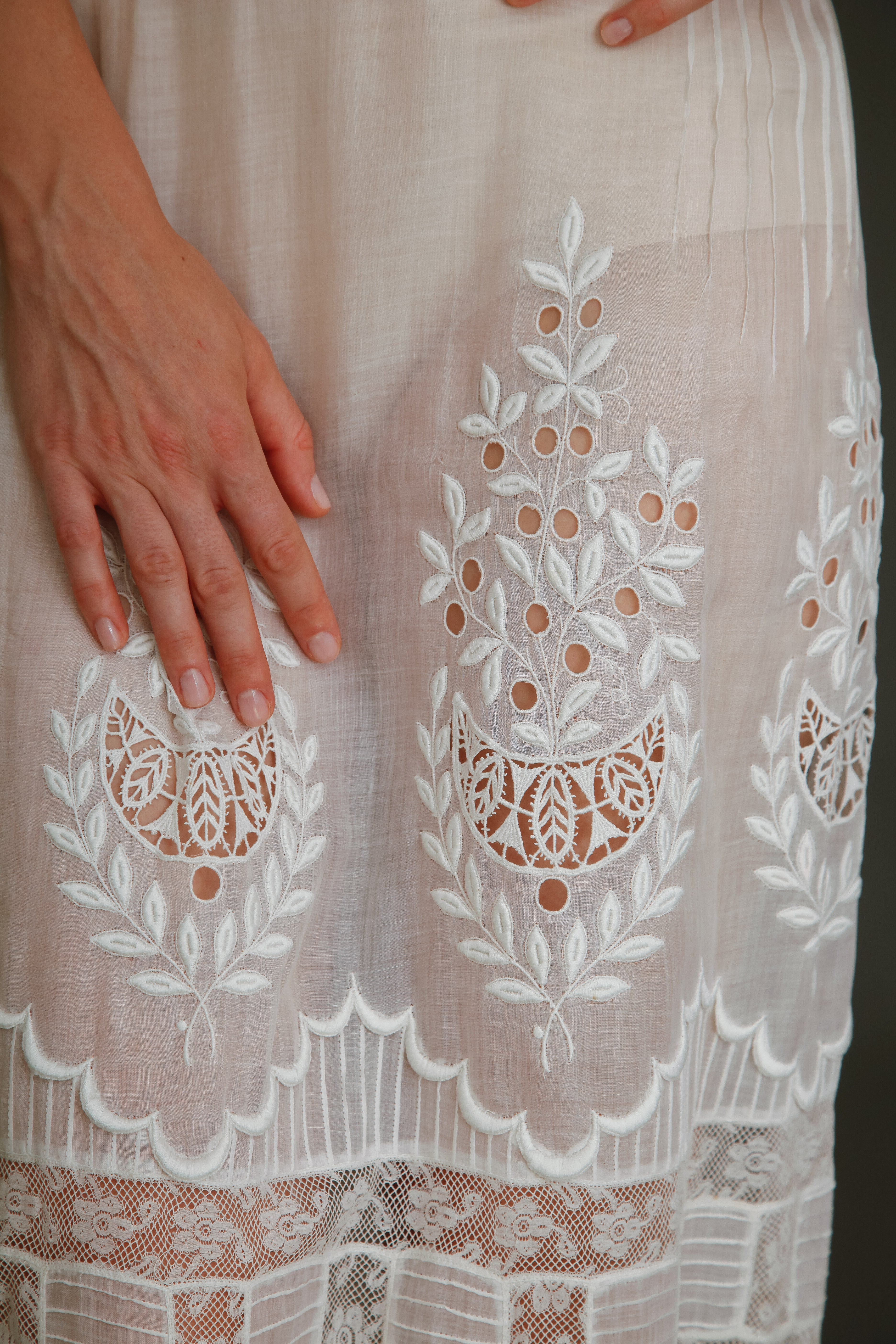 Stunning Edwardian Embroidered White Cotton Muslin Dress