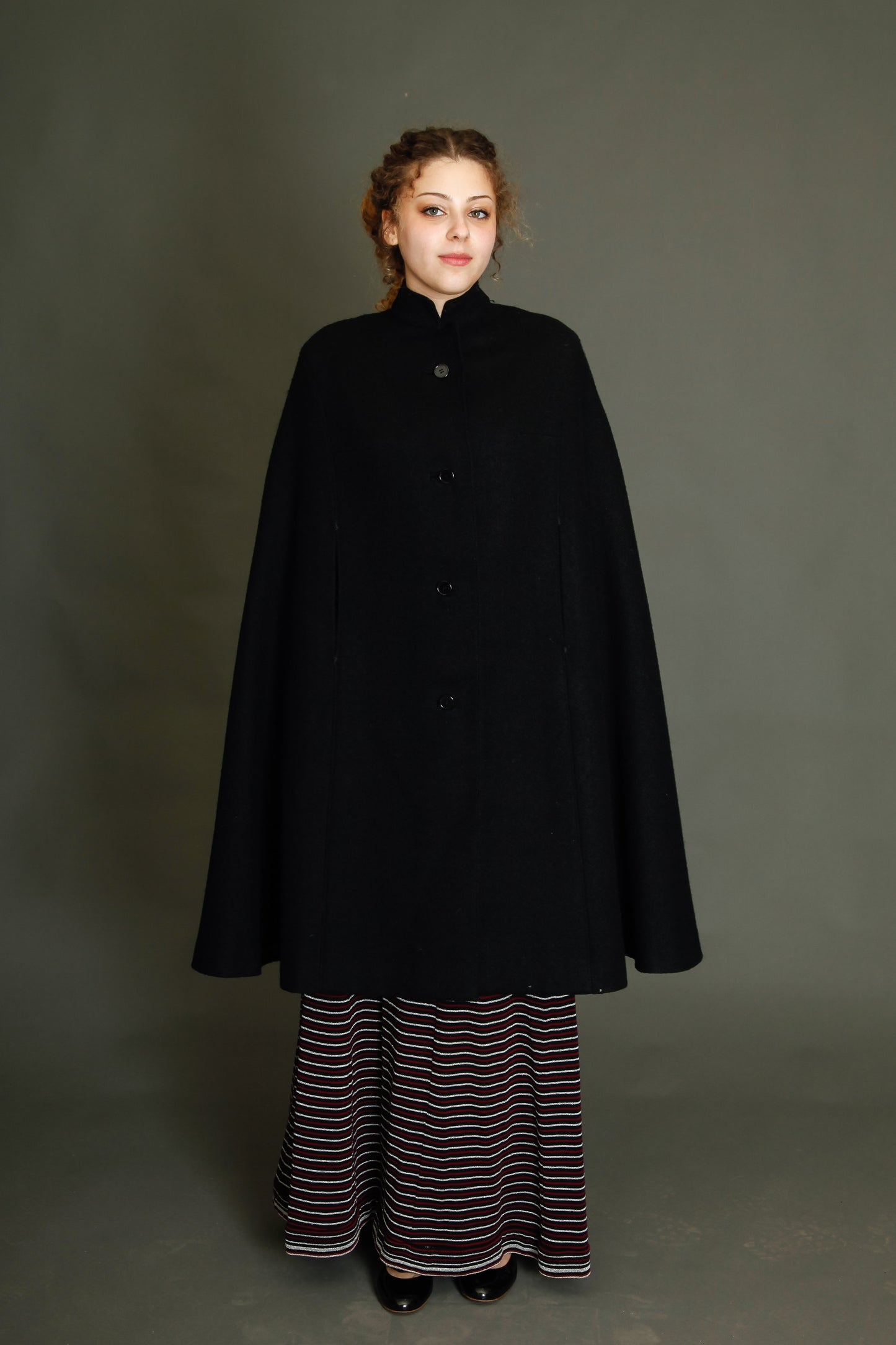 Late 40s Sartorial  Wool Black Cape