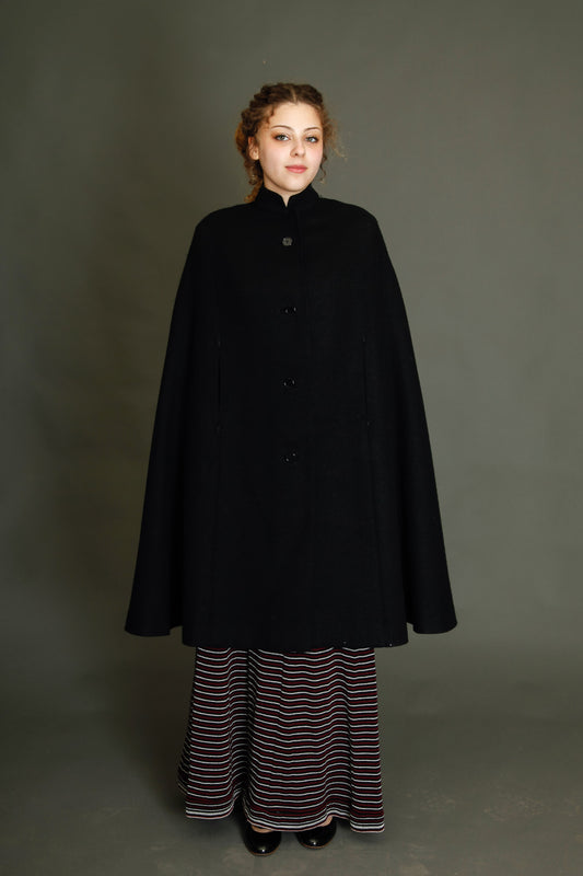 Late 40s Sartorial  Wool Black Cape