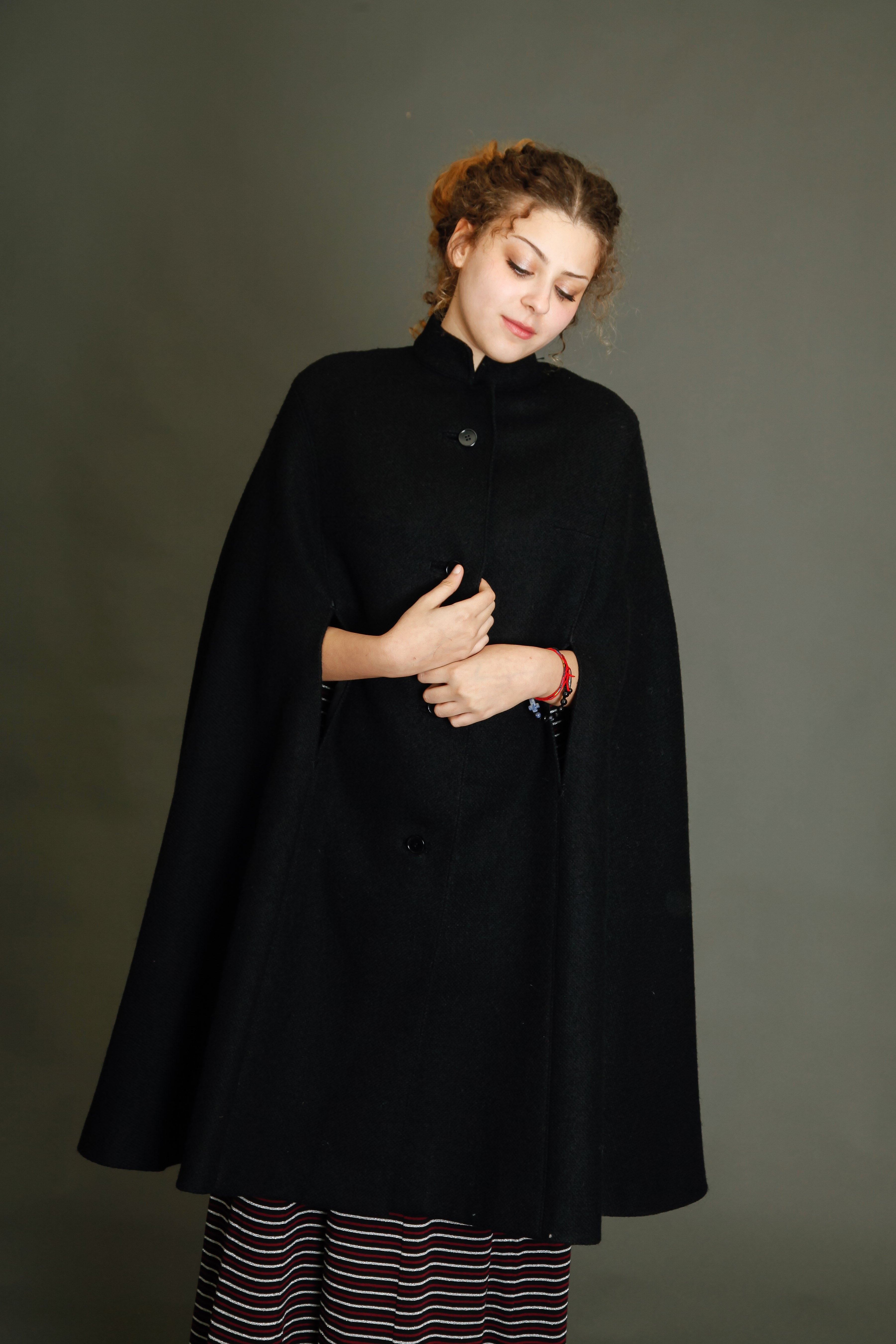 Late 40s Sartorial  Wool Black Cape