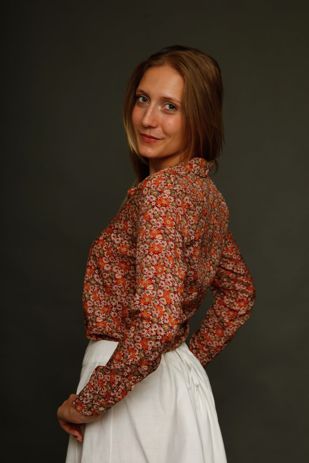 Camicia fiori arancione mattone