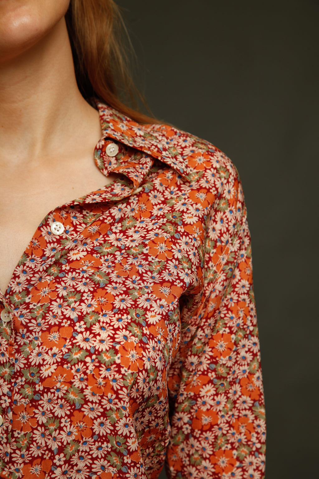 Camicia fiori arancione mattone
