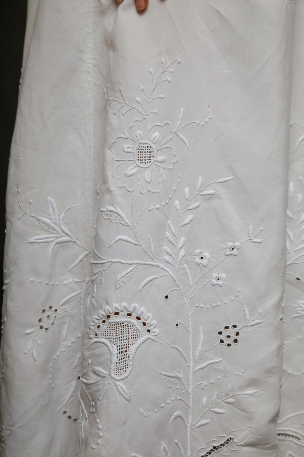 Antique Edwardian Linen Hand Embroidered Skirt