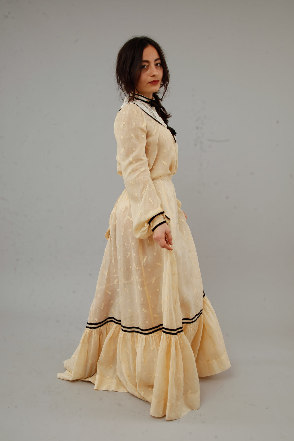 Victorian Cotton Muslin Cream Ensemble with Velvet Details
