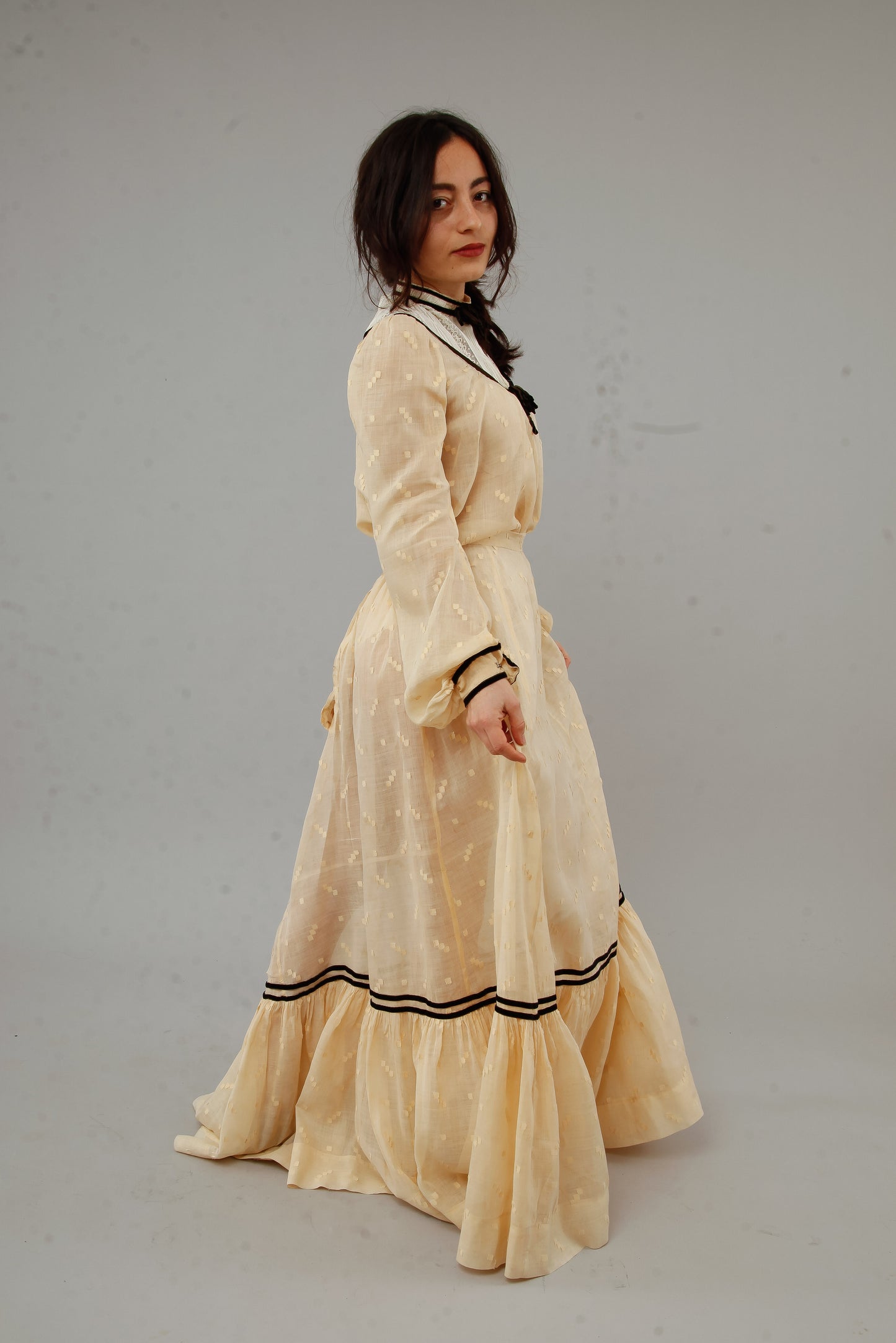 Victorian Cotton Muslin Cream Ensemble with Velvet Details