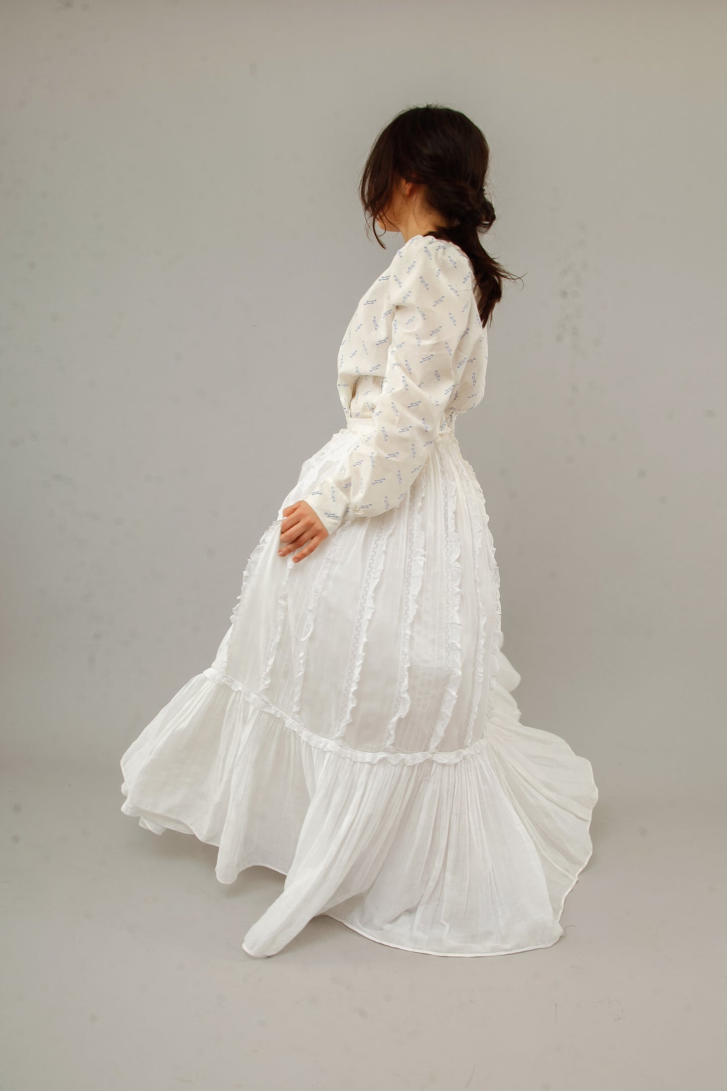 70s White Lace and Ruffles Maxi Skirt