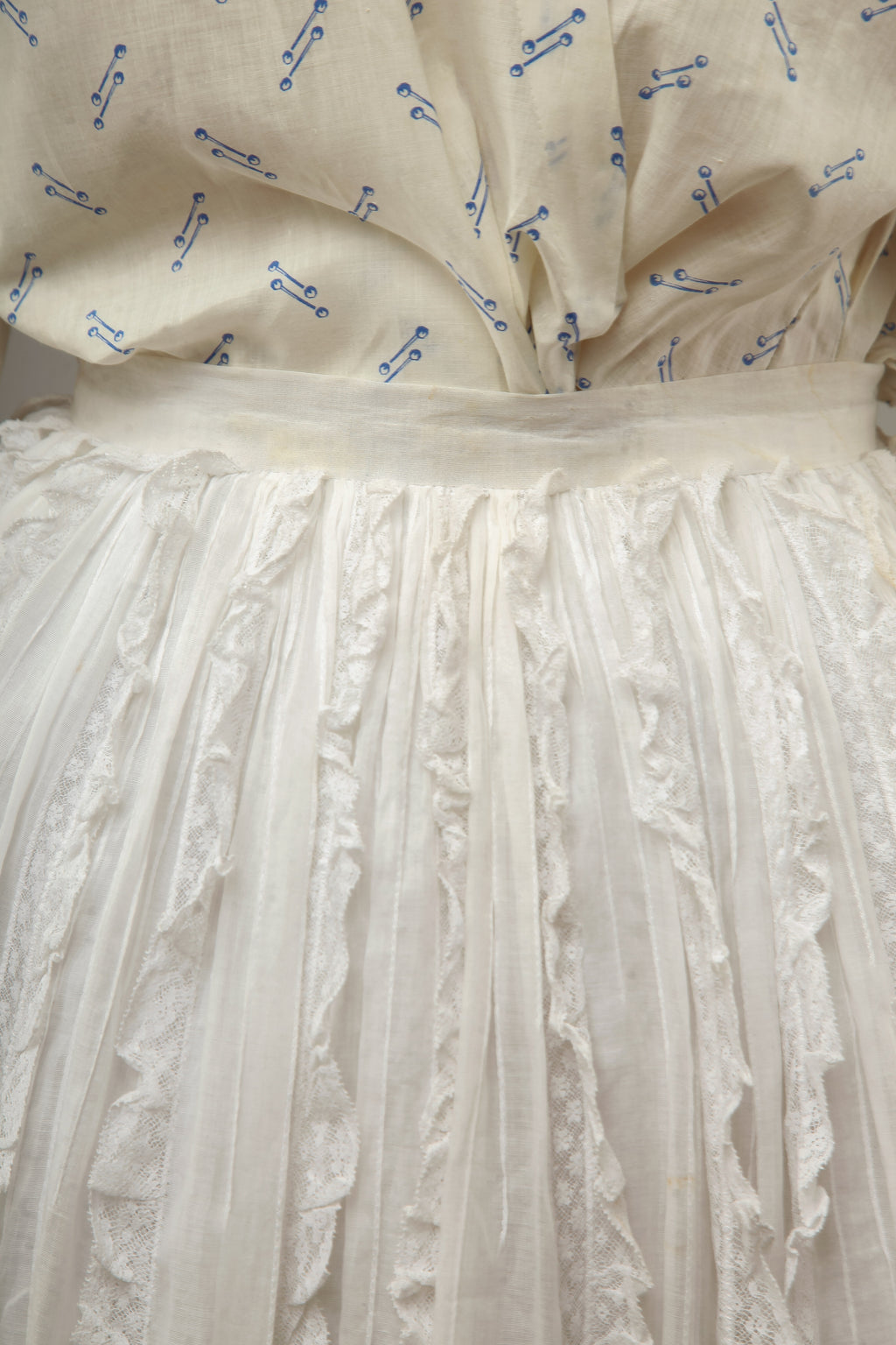70s White Lace and Ruffles Maxi Skirt