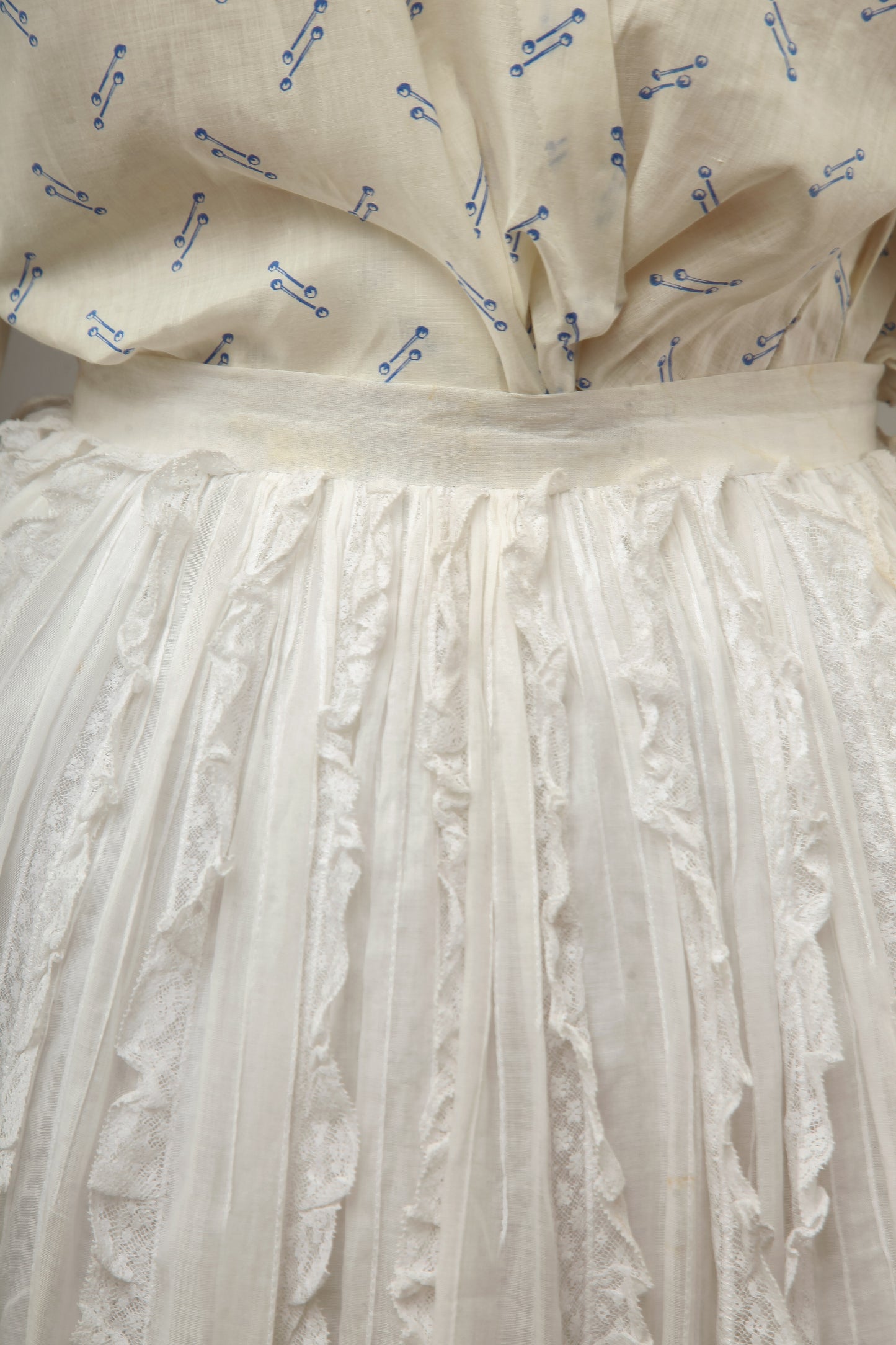70s White Lace and Ruffles Maxi Skirt