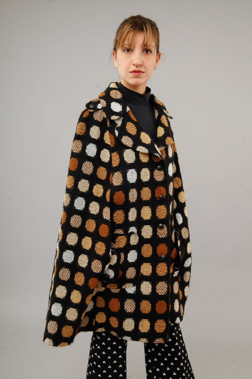 1960 Dotted Brown Cape