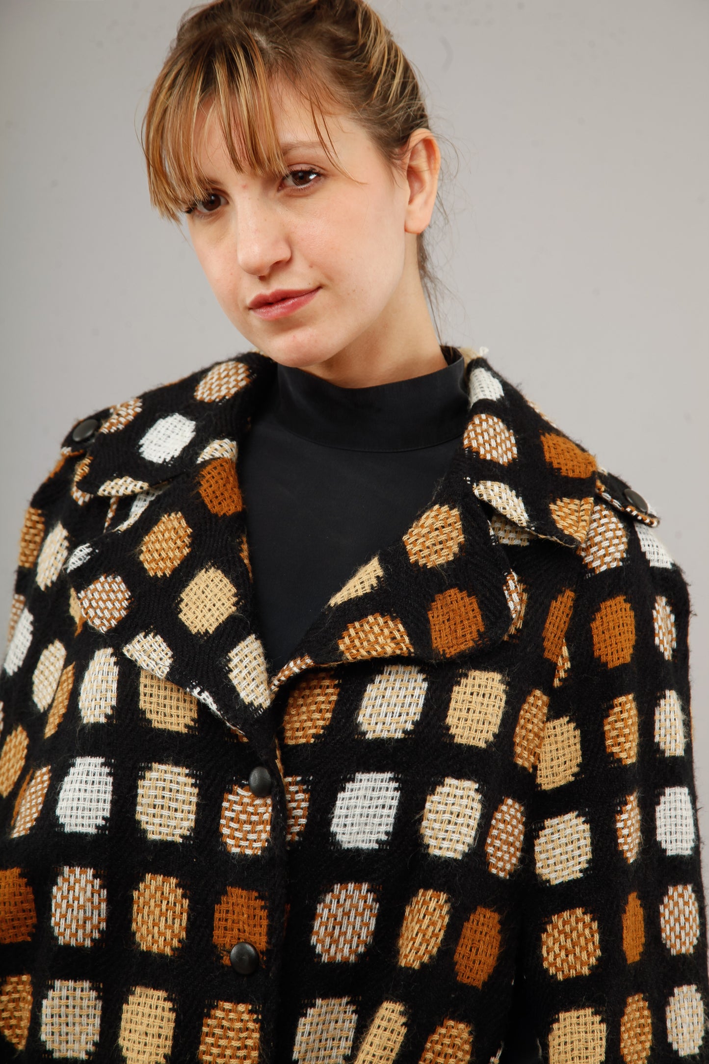 1960 Dotted Brown Cape