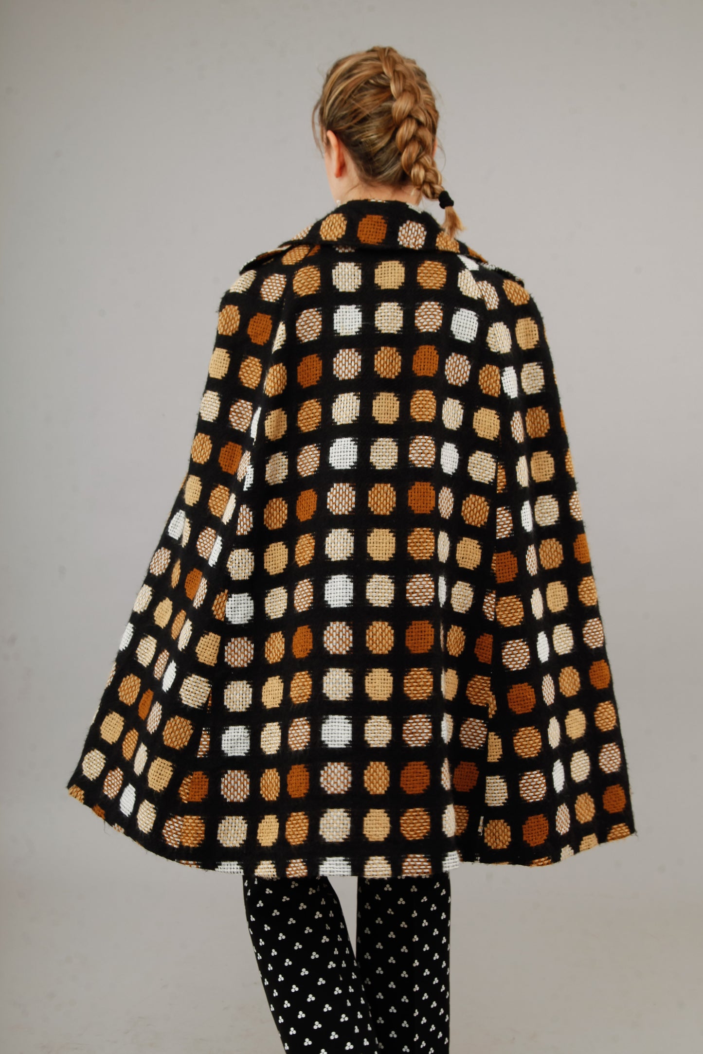 1960 Dotted Brown Cape