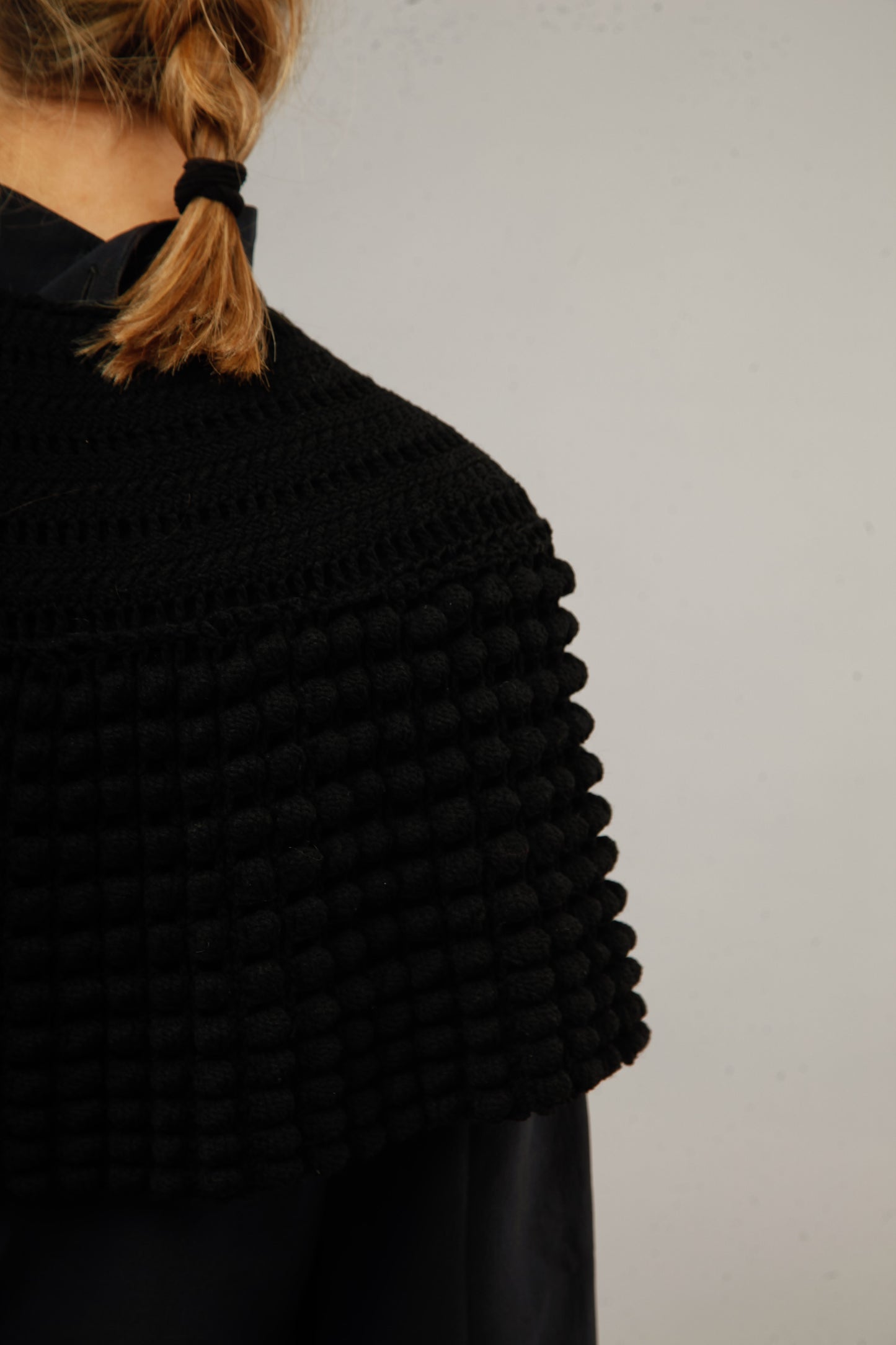 1890 Wool Knitted Capelet