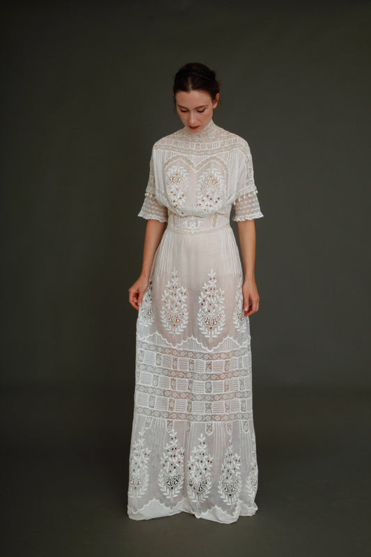 Stunning Edwardian Embroidered White Cotton Muslin Dress