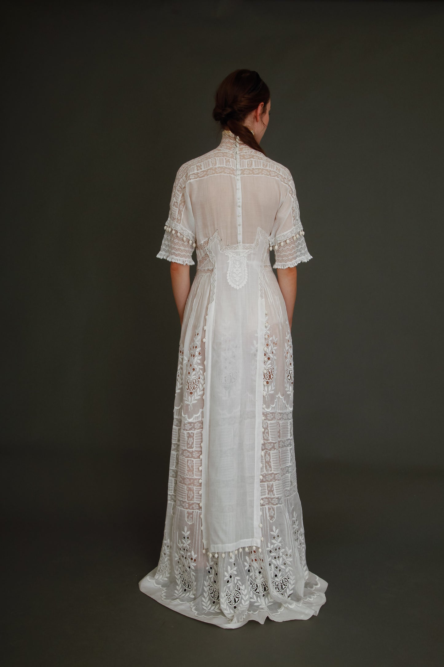Stunning Edwardian Embroidered White Cotton Muslin Dress