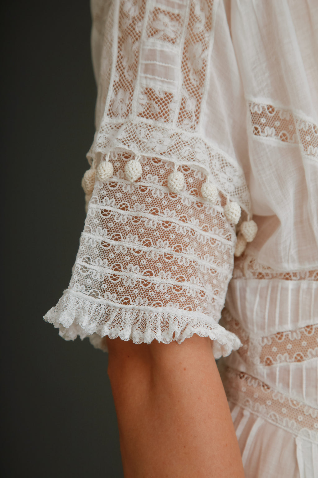 Stunning Edwardian Embroidered White Cotton Muslin Dress