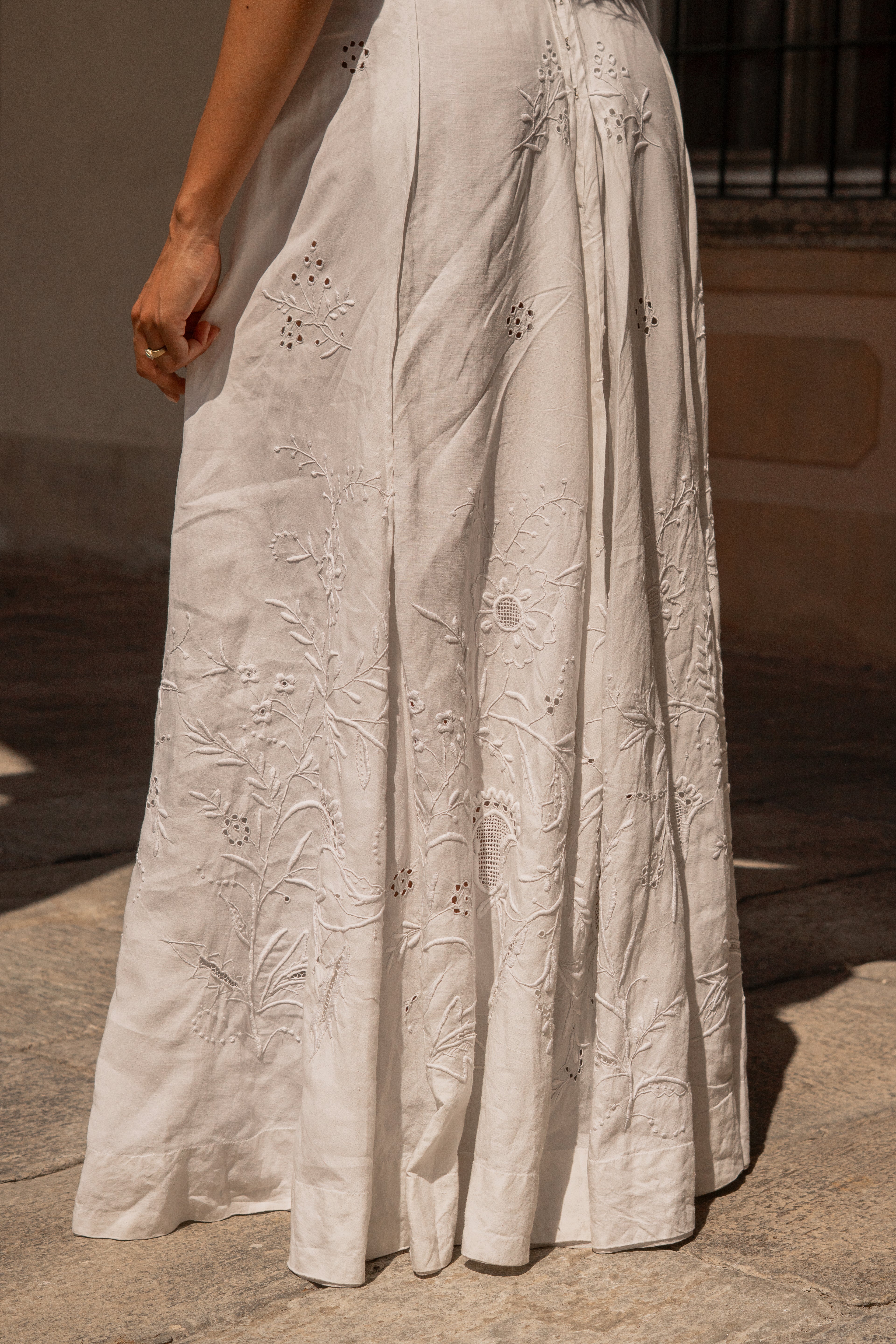 Antique Edwardian Linen Hand Embroidered Skirt